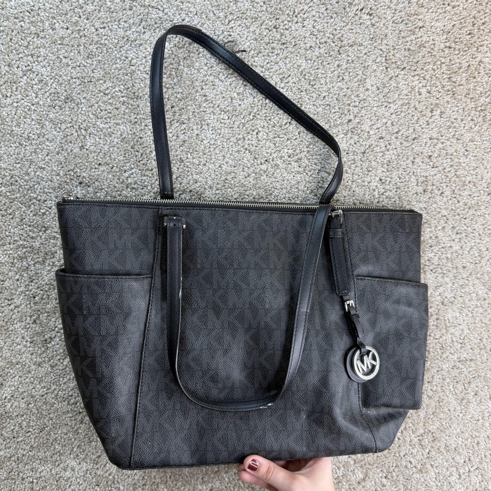 Michael Kors Tote Bag Womens Large Black PVC Leather Zip Monogram Charm Shoulder